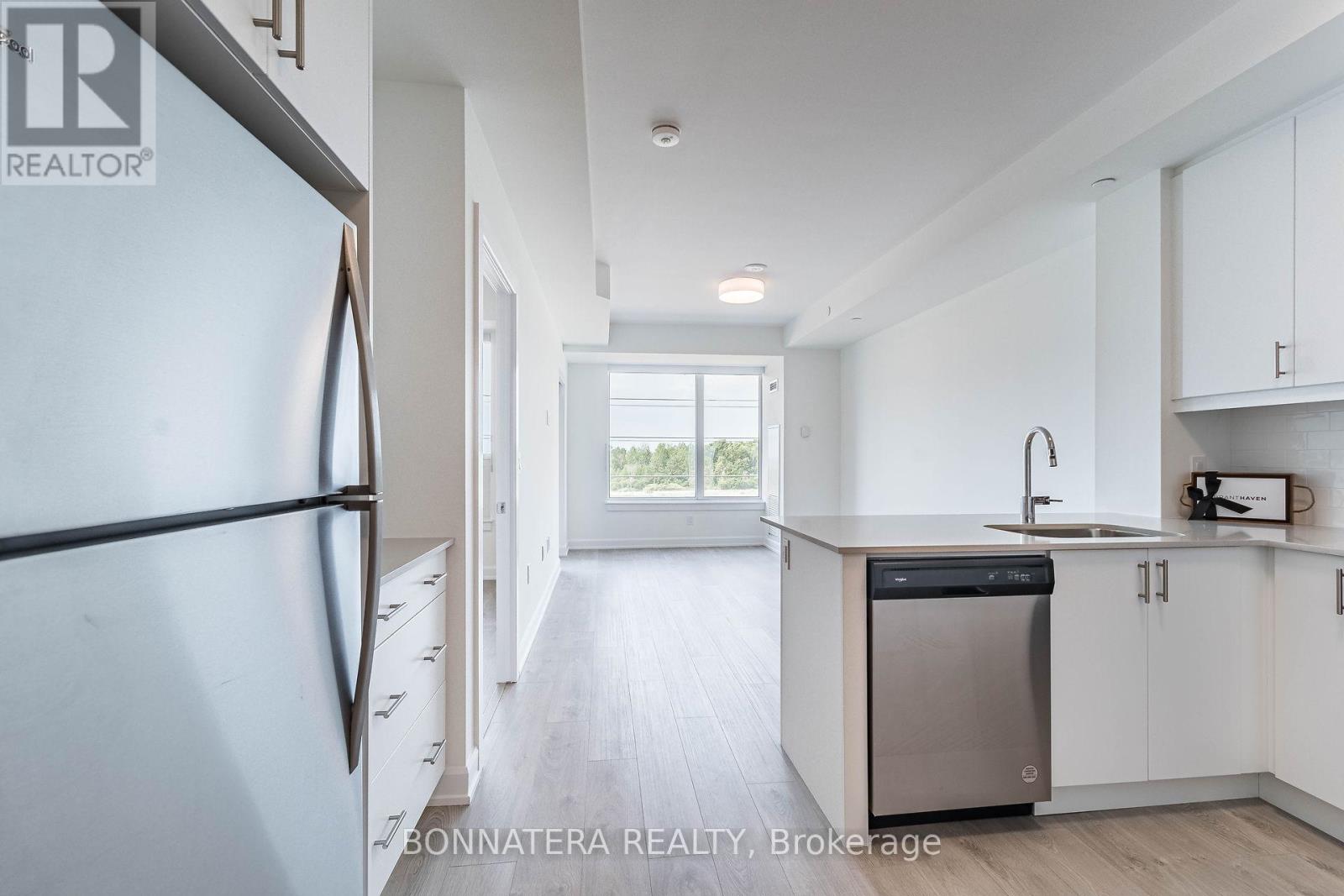 421 - 3200 William Coltson Avenue, Oakville, Ontario  L6H 7C2 - Photo 14 - W12895646