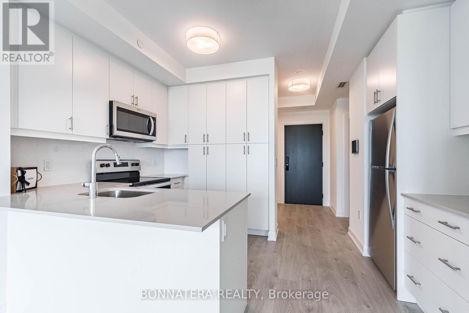 421 - 3200 William Coltson Avenue, Oakville, Ontario  L6H 7C2 - Photo 15 - W12895646