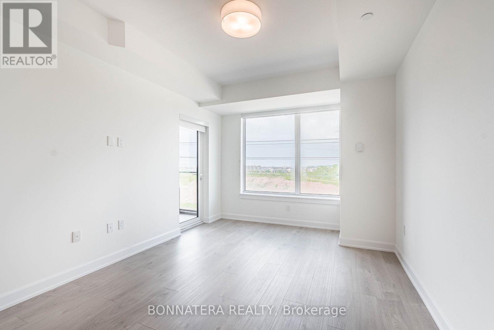 421 - 3200 William Coltson Avenue, Oakville, Ontario  L6H 7C2 - Photo 16 - W12895646