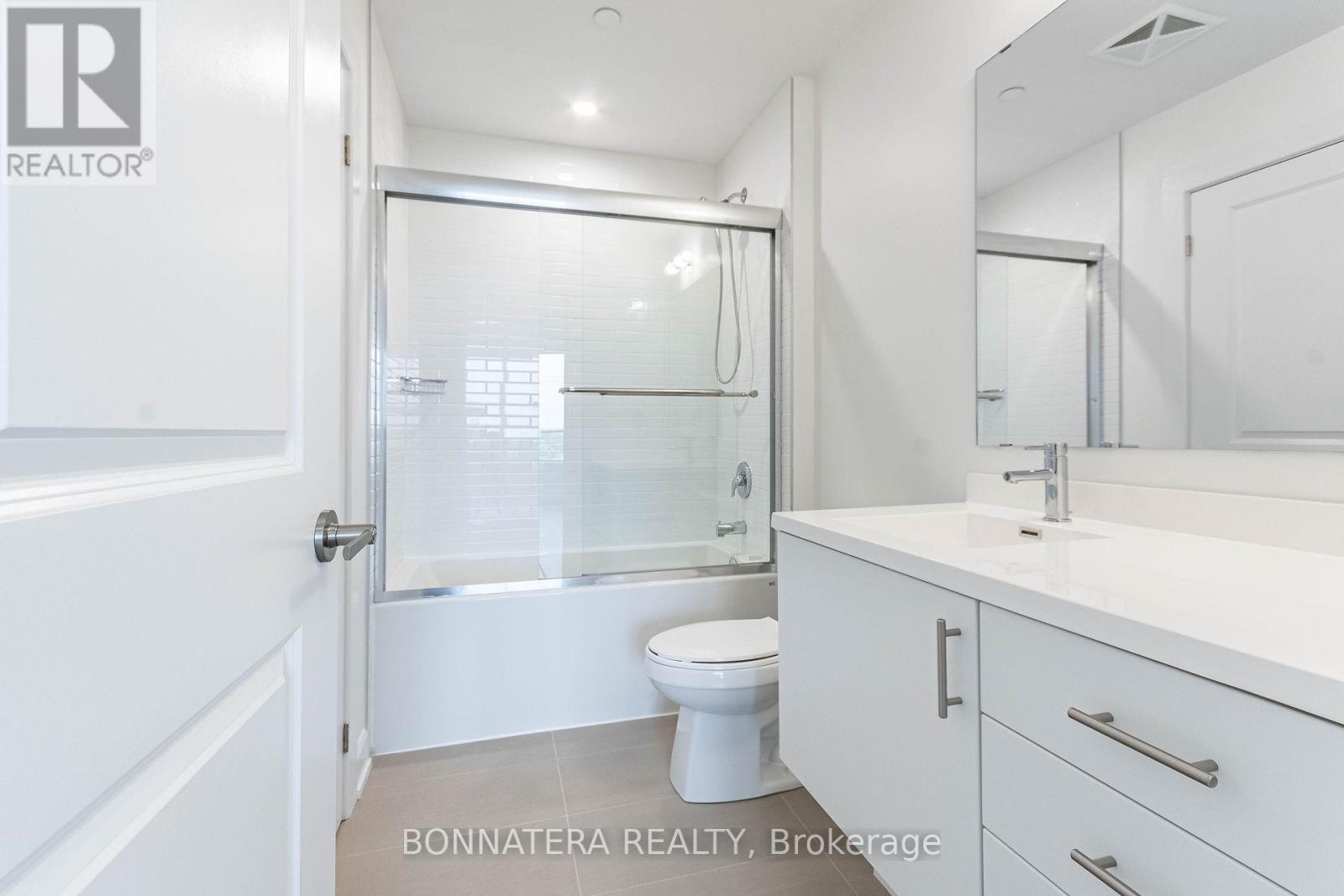 421 - 3200 William Coltson Avenue, Oakville, Ontario  L6H 7C2 - Photo 23 - W12895646