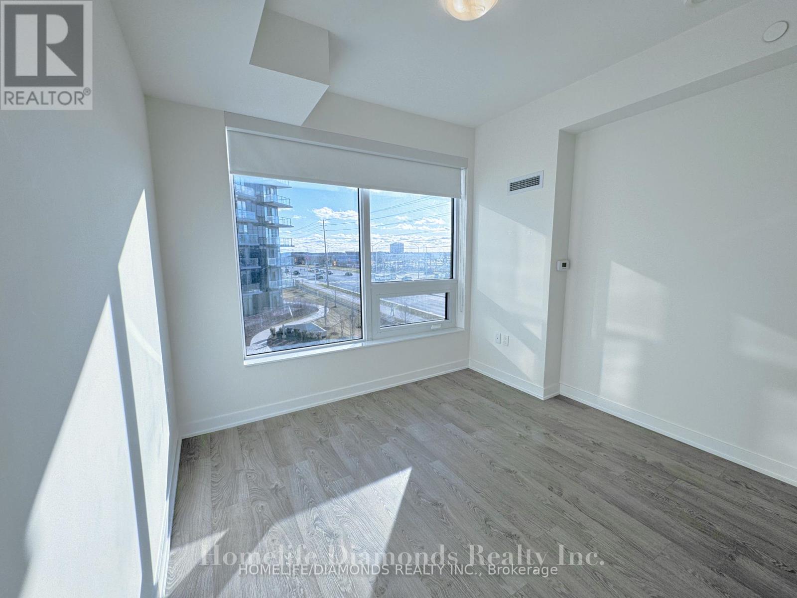 307 - 4675 Metcalfe Avenue, Mississauga, Ontario  L5M 0Z8 - Photo 15 - W12895720