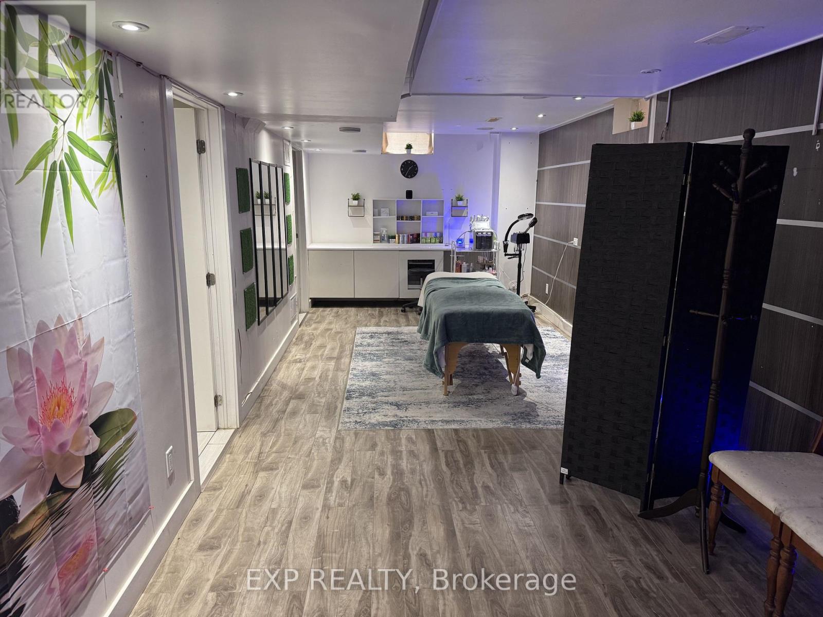 43 Thornbush Boulevard, Brampton, Ontario  L7A 0K5 - Photo 10 - W12895782