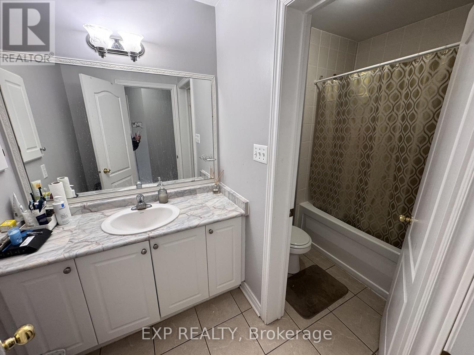 43 Thornbush Boulevard, Brampton, Ontario  L7A 0K5 - Photo 18 - W12895782