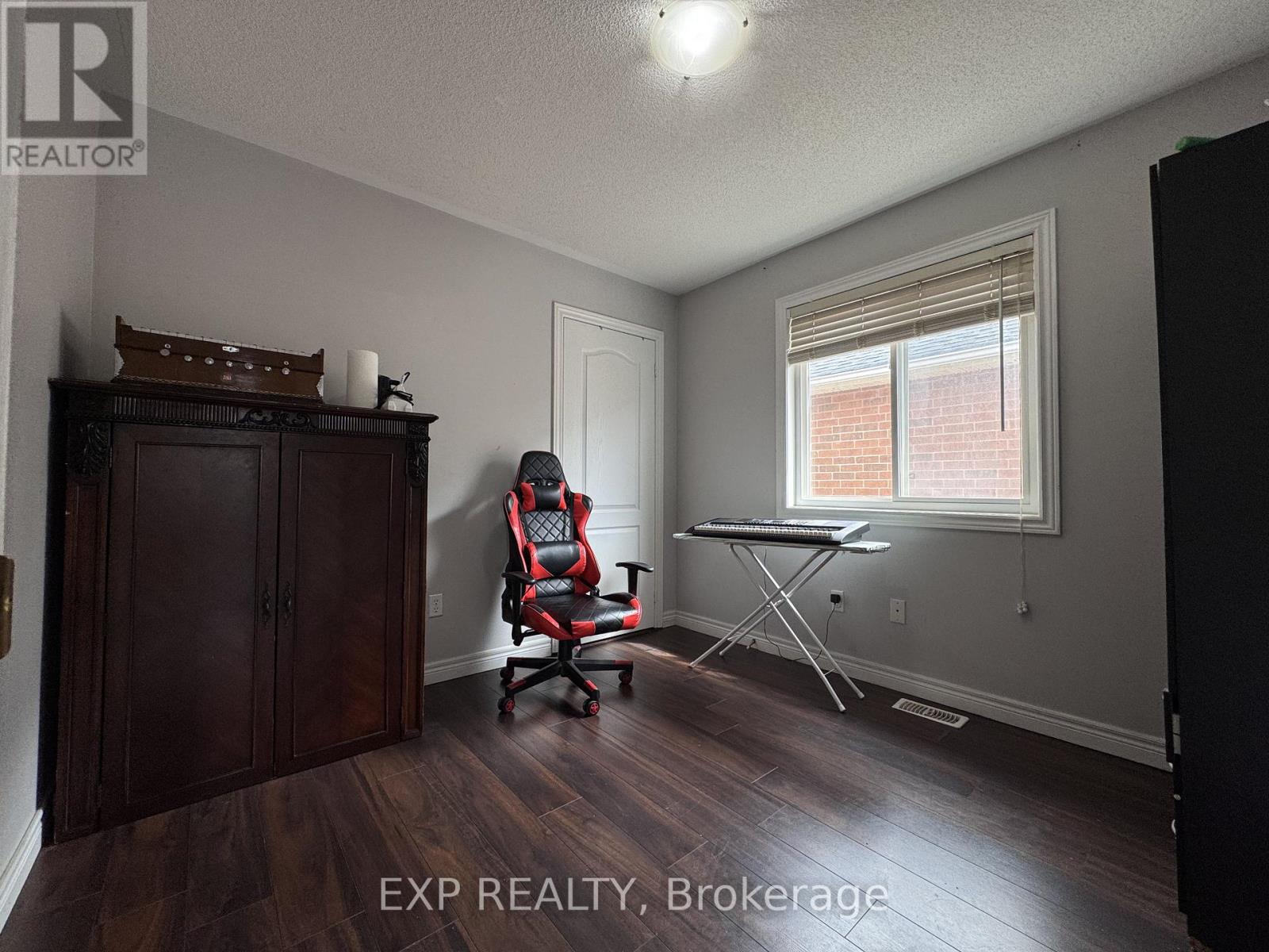 43 Thornbush Boulevard, Brampton, Ontario  L7A 0K5 - Photo 19 - W12895782