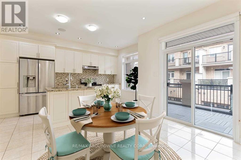 3083 Preserve Drive, Oakville, Ontario  L6M 0W7 - Photo 11 - W12895786