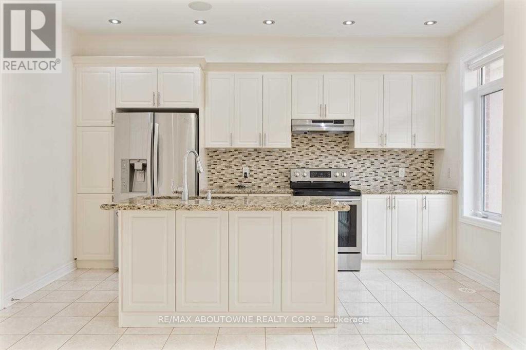 3083 Preserve Drive, Oakville, Ontario  L6M 0W7 - Photo 12 - W12895786