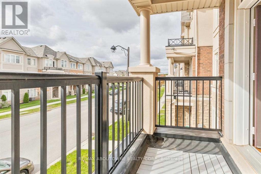 3083 Preserve Drive, Oakville, Ontario  L6M 0W7 - Photo 22 - W12895786