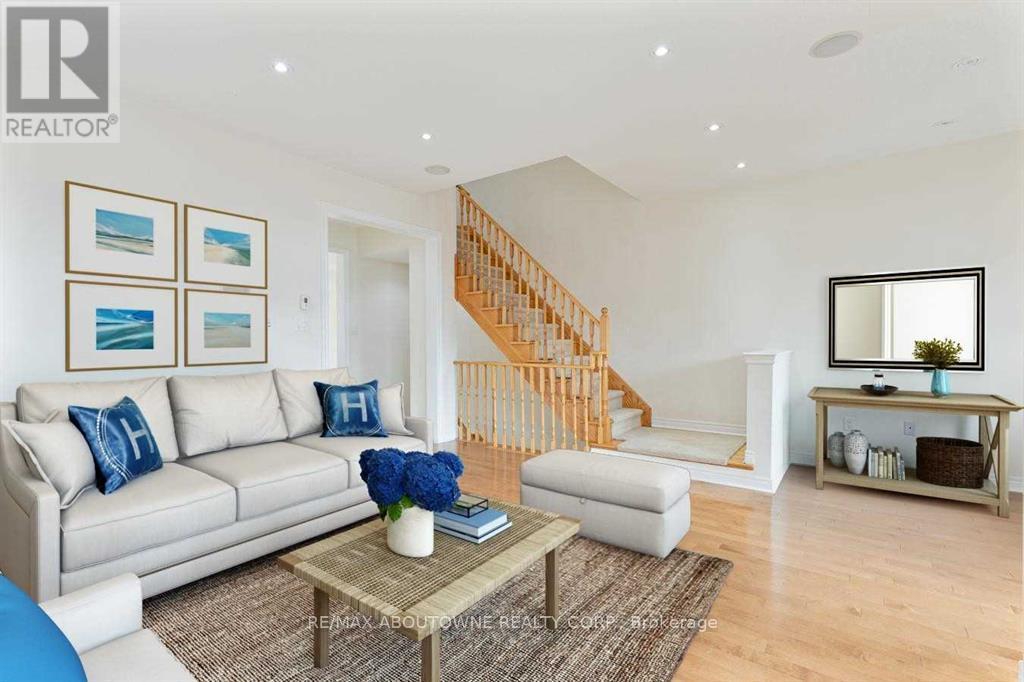 3083 Preserve Drive, Oakville, Ontario  L6M 0W7 - Photo 9 - W12895786