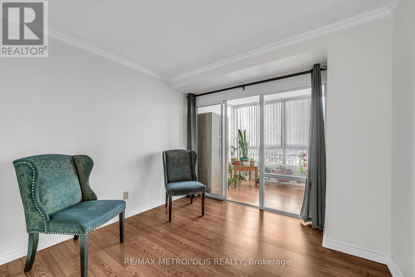 1604 - 2470 Eglinton Avenue W, Toronto, Ontario  M6M 5E7 - Photo 14 - W12895800