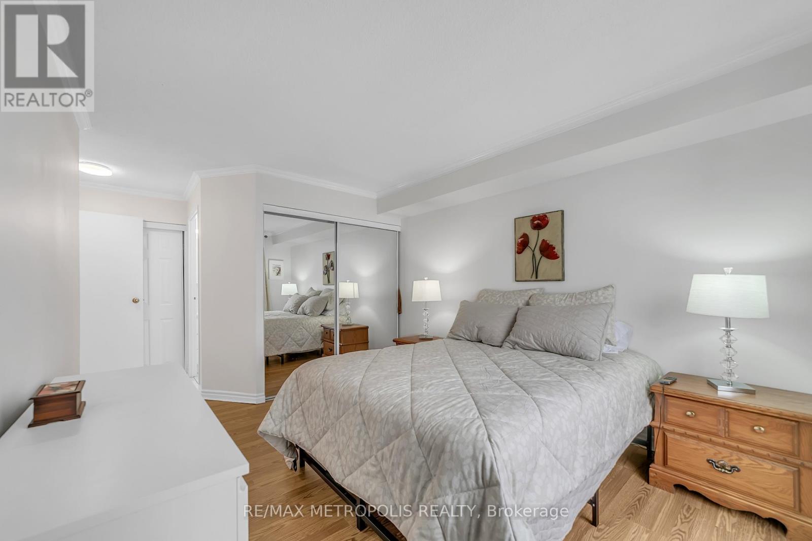 1604 - 2470 Eglinton Avenue W, Toronto, Ontario  M6M 5E7 - Photo 19 - W12895800
