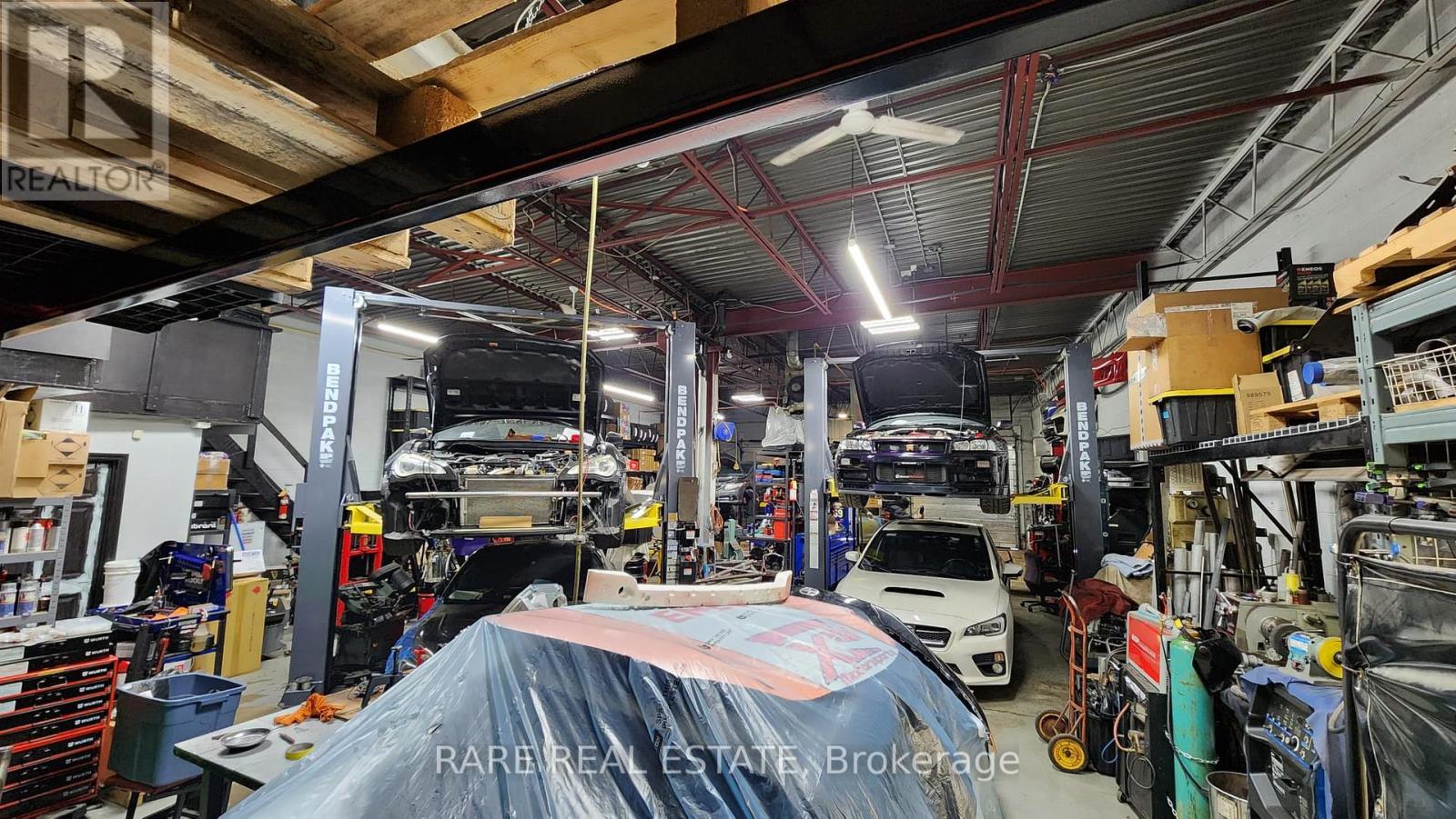 10-11 - 227 ADVANCE BOULEVARD, Brampton, Ontario