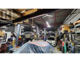 10-11 - 227 ADVANCE BOULEVARD, Brampton, Ontario