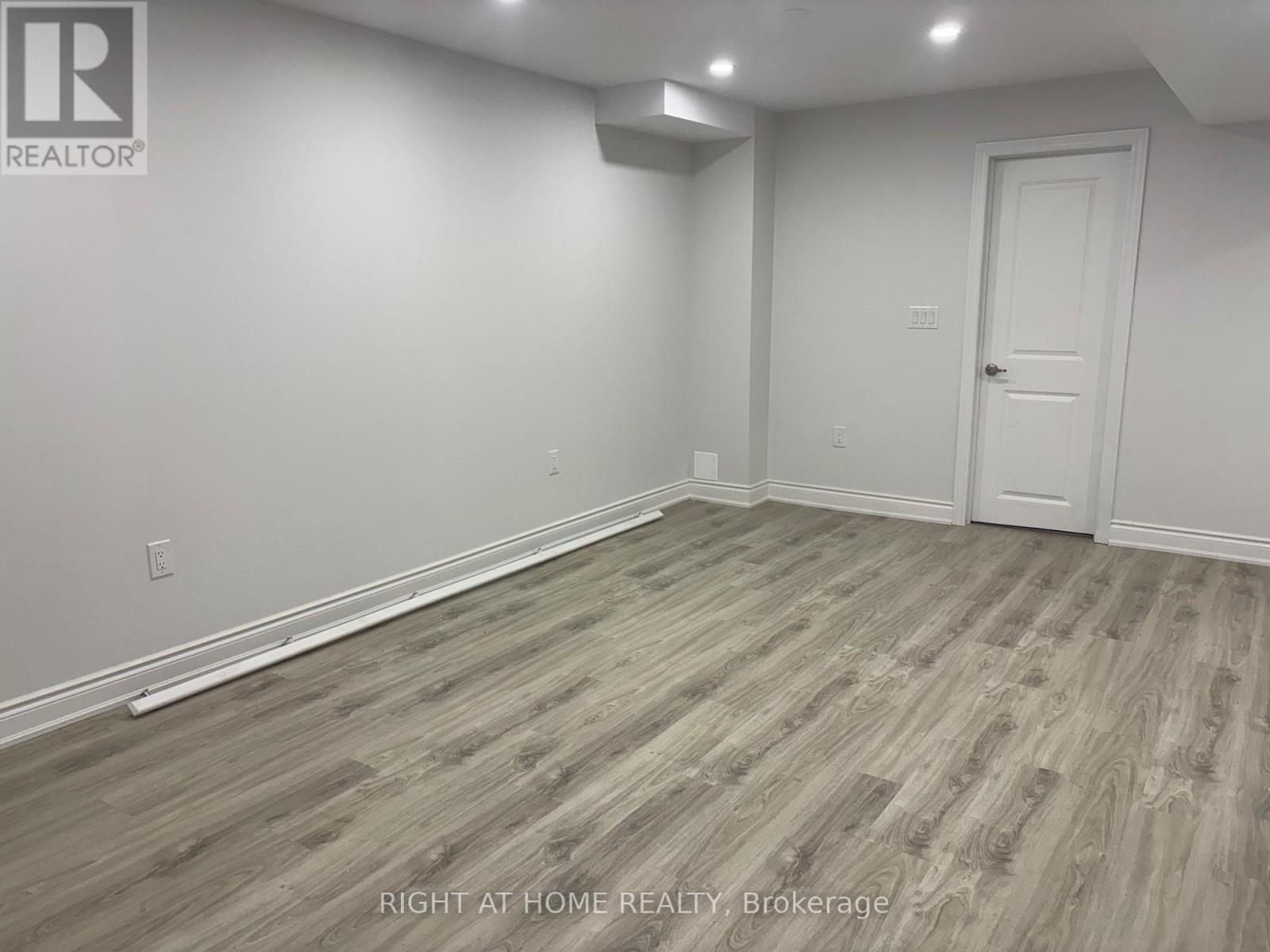 Basement - 36 Hubbell Rd Road S, Brampton, Ontario  L6Y 2A5 - Photo 10 - W12895866