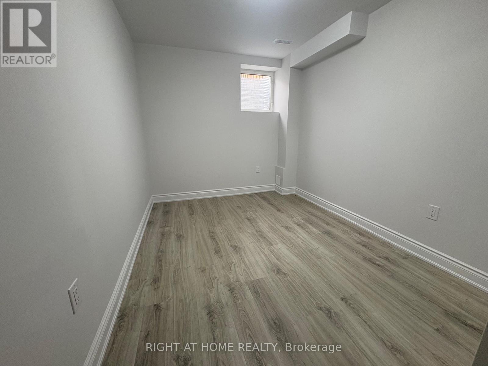 Basement - 36 Hubbell Rd Road S, Brampton, Ontario  L6Y 2A5 - Photo 21 - W12895866