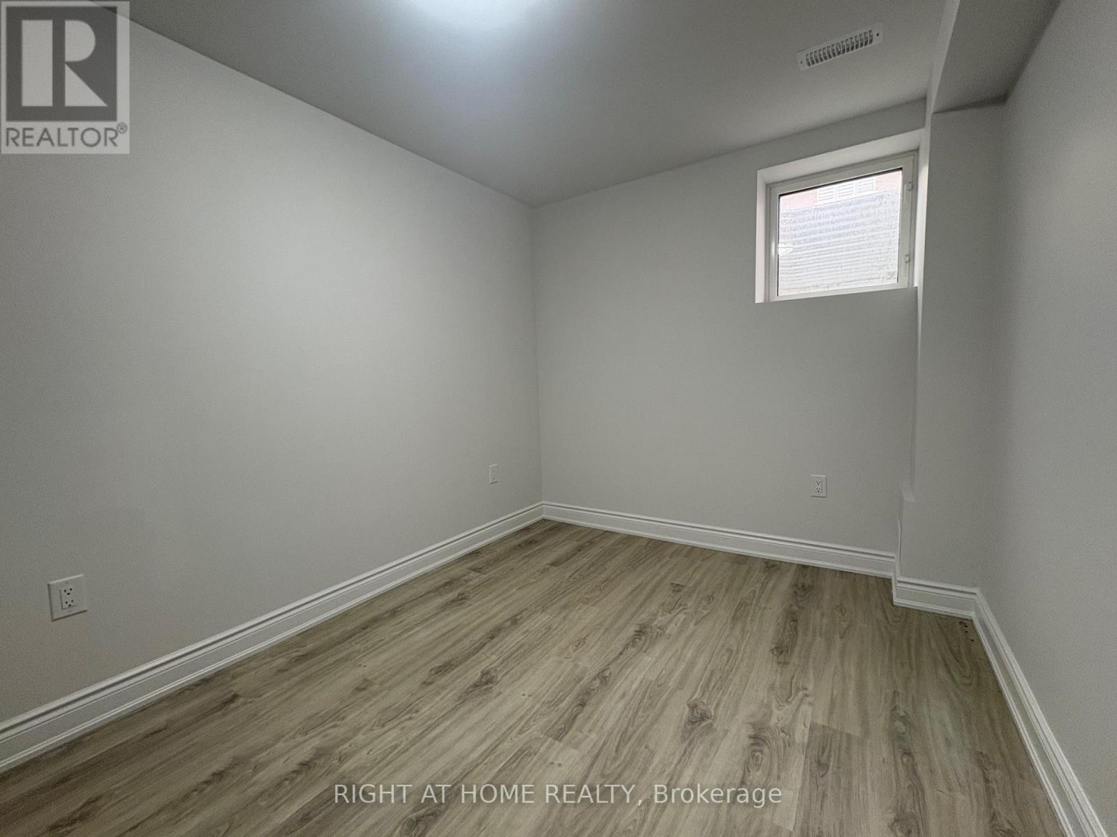 Basement - 36 Hubbell Rd Road S, Brampton, Ontario  L6Y 2A5 - Photo 24 - W12895866