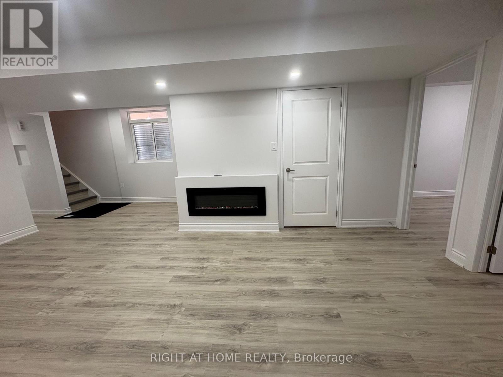 Basement - 36 Hubbell Rd Road S, Brampton, Ontario  L6Y 2A5 - Photo 7 - W12895866