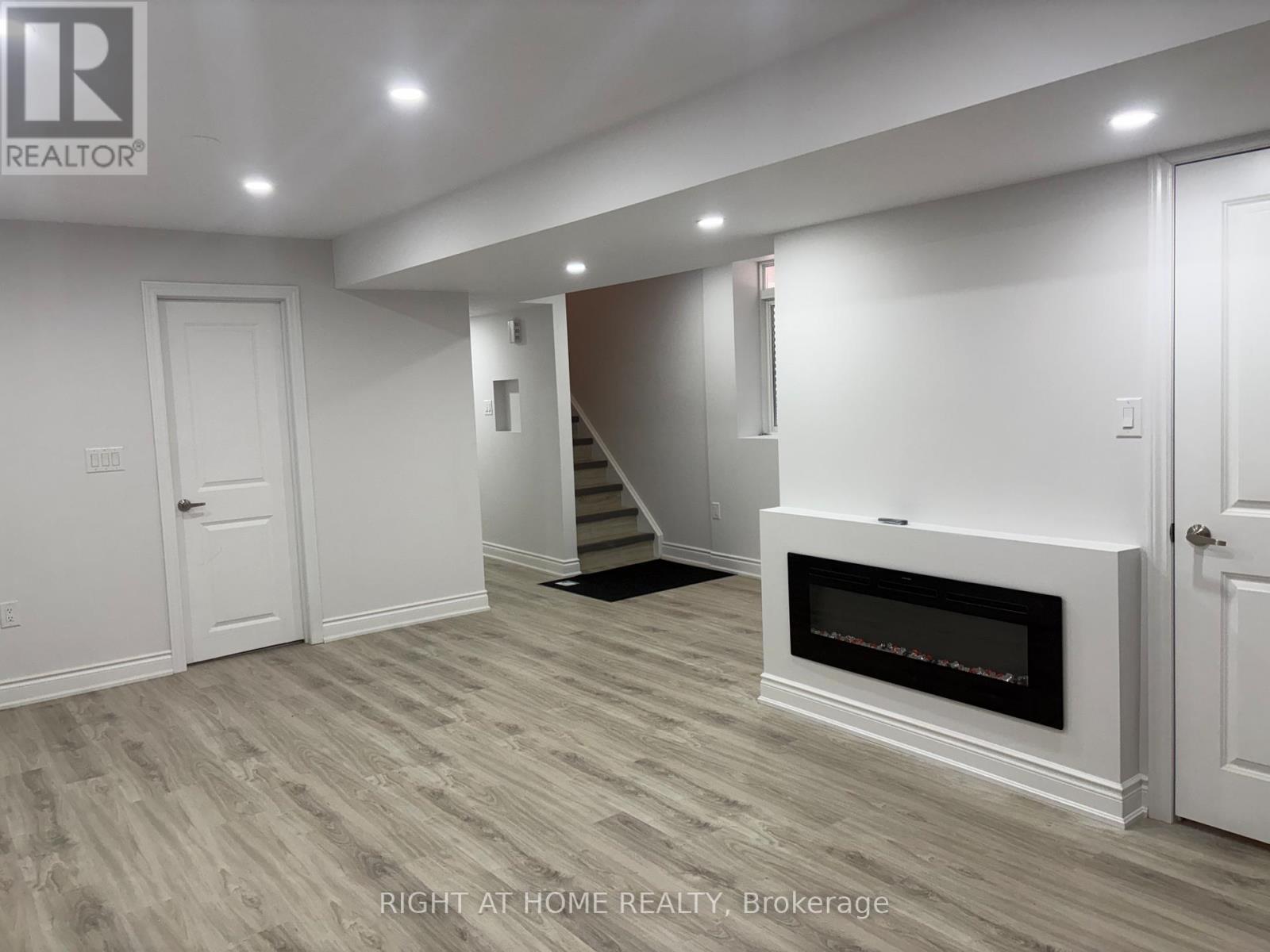 Basement - 36 Hubbell Rd Road S, Brampton, Ontario  L6Y 2A5 - Photo 9 - W12895866