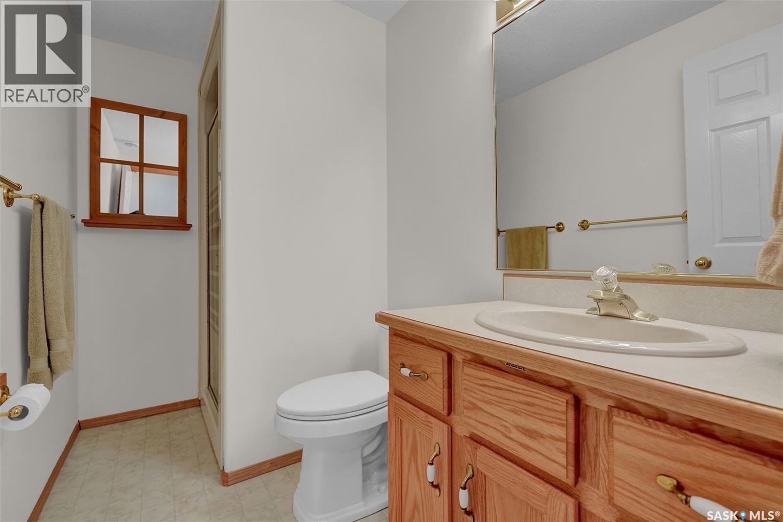 3328 Lakeshore Court, Regina, Saskatchewan  S4S 7H8 - Photo 39 - SK030723