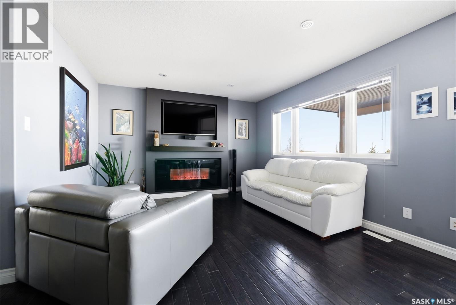 130 E Maple Avenue, Grand Coulee, Saskatchewan  S4M 0A3 - Photo 5 - SK030720