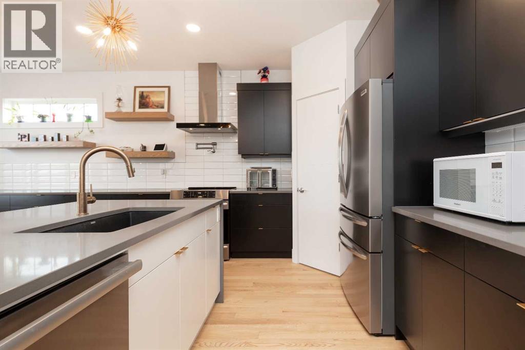 303 Canyon Estates Place W, Lethbridge, Alberta  T1K 7A4 - Photo 8 - A2270847