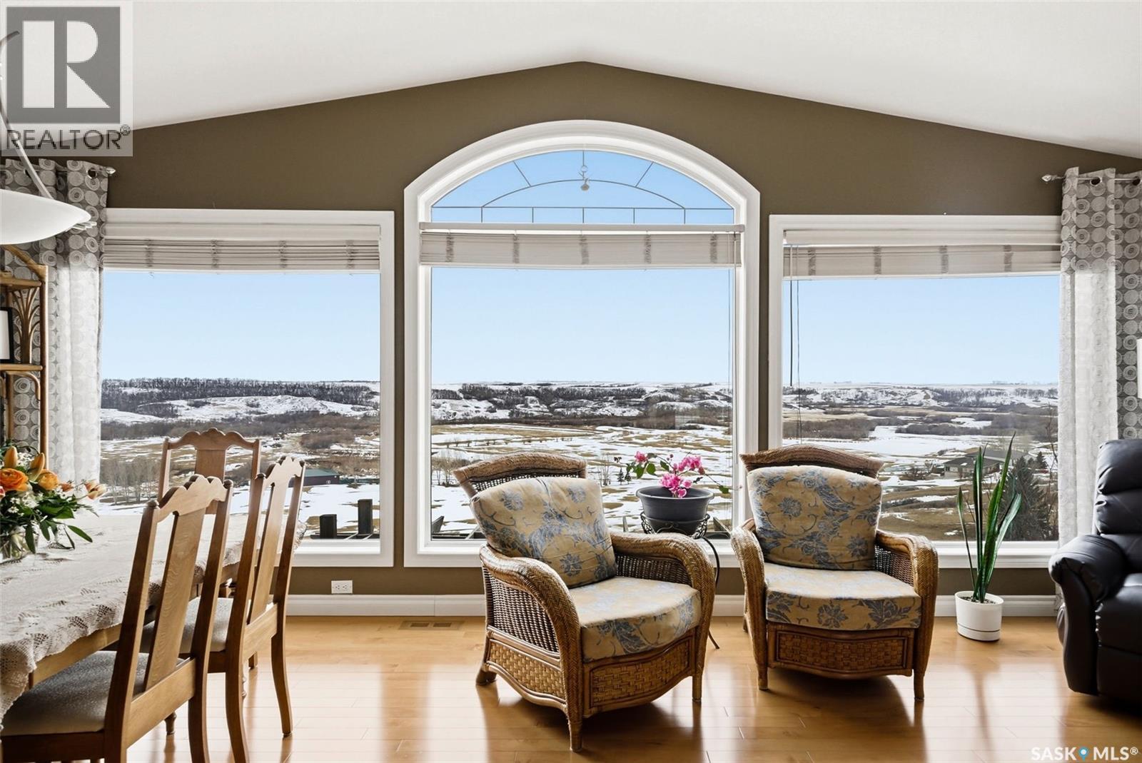 24 Deer Ridge Drive, Lumsden Rm No. 189, Saskatchewan  S2V 1B8 - Photo 2 - SK030714