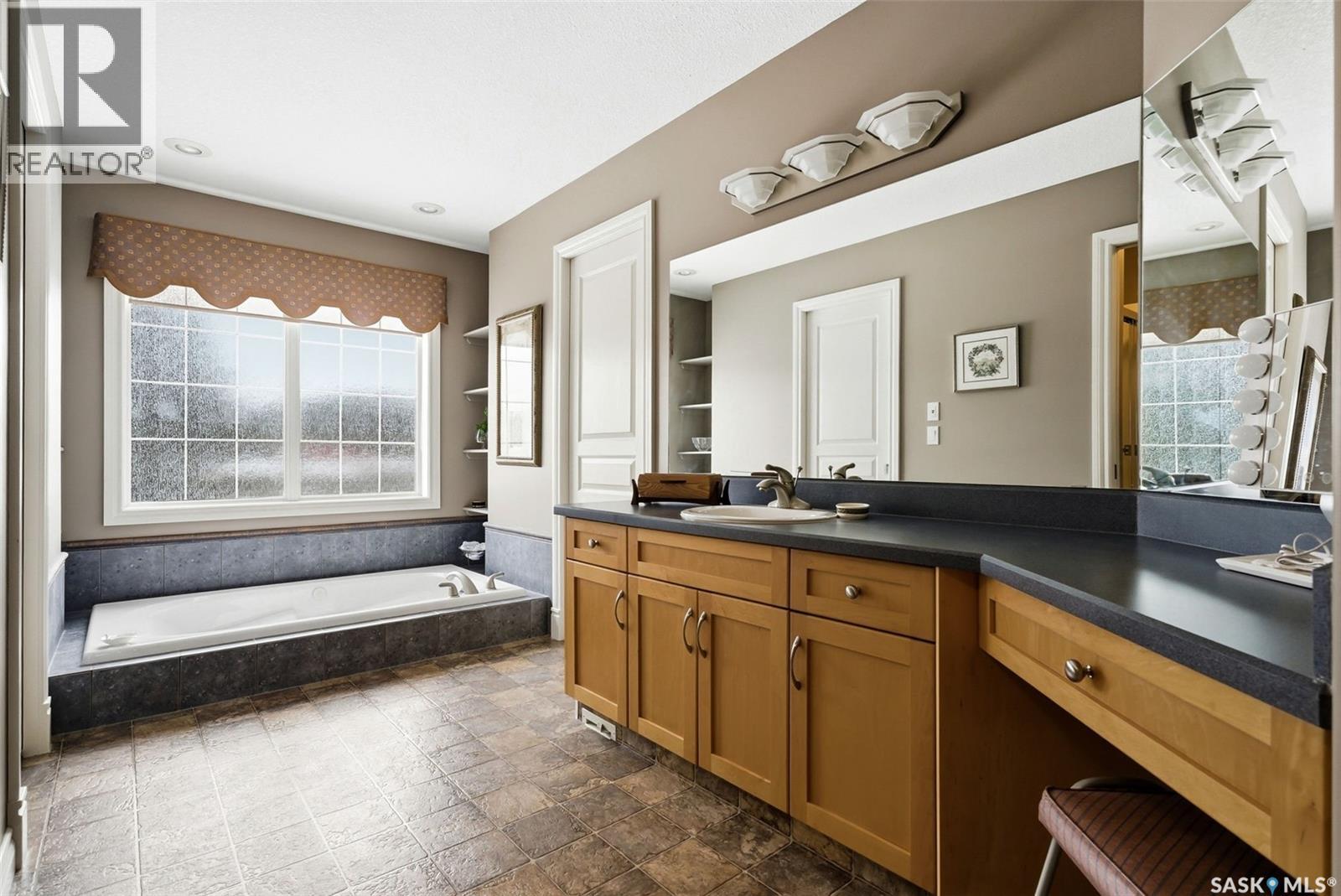 24 Deer Ridge Drive, Lumsden Rm No. 189, Saskatchewan  S2V 1B8 - Photo 20 - SK030714