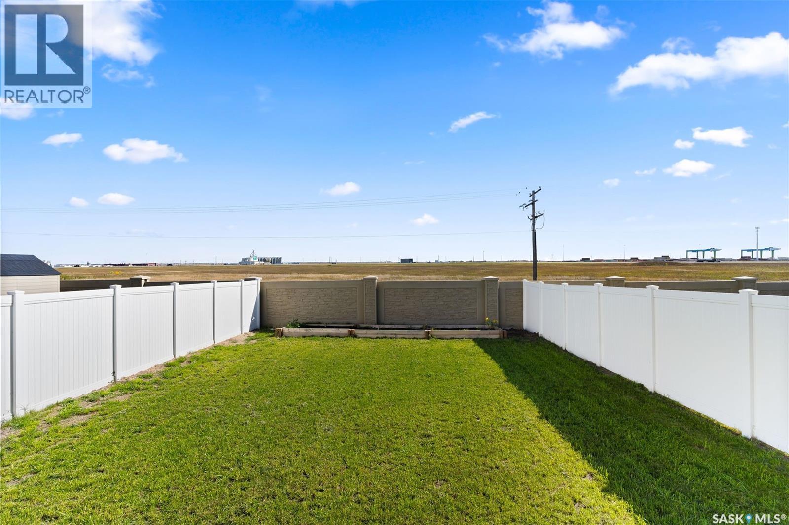 3523 Green Turtle Road, Regina, Saskatchewan  S4V 3N8 - Photo 32 - SK030663