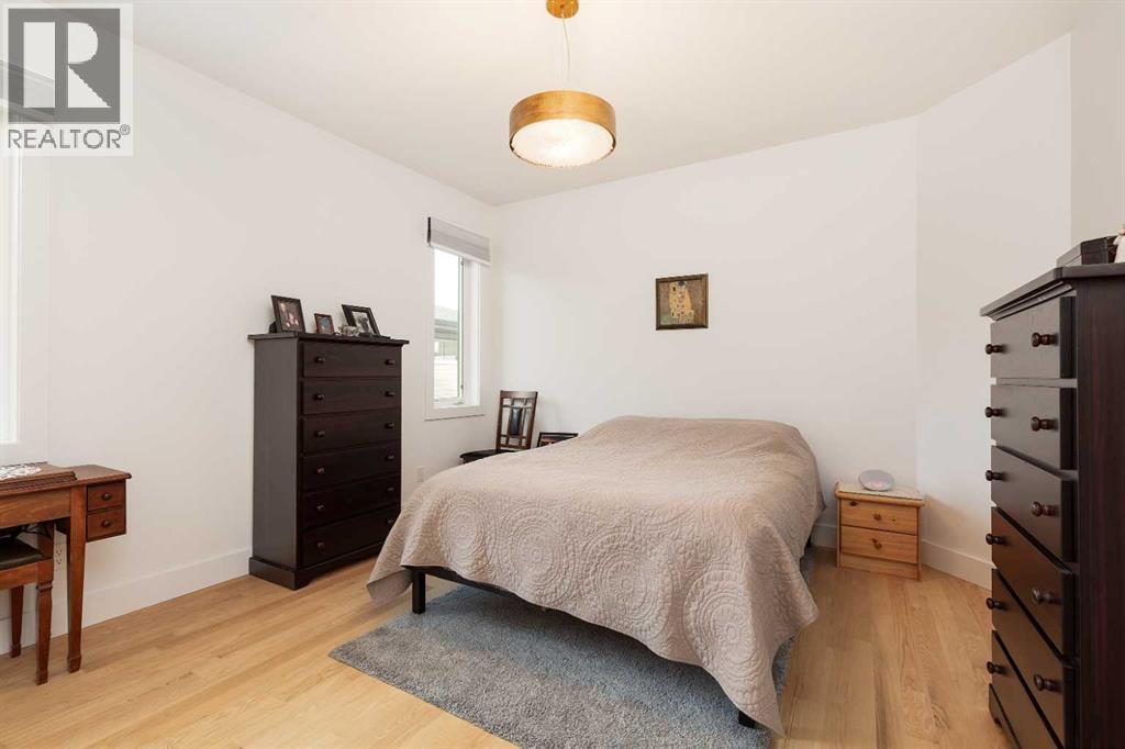 303 Canyon Estates Place W, Lethbridge, Alberta  T1K 7A4 - Photo 12 - A2270847