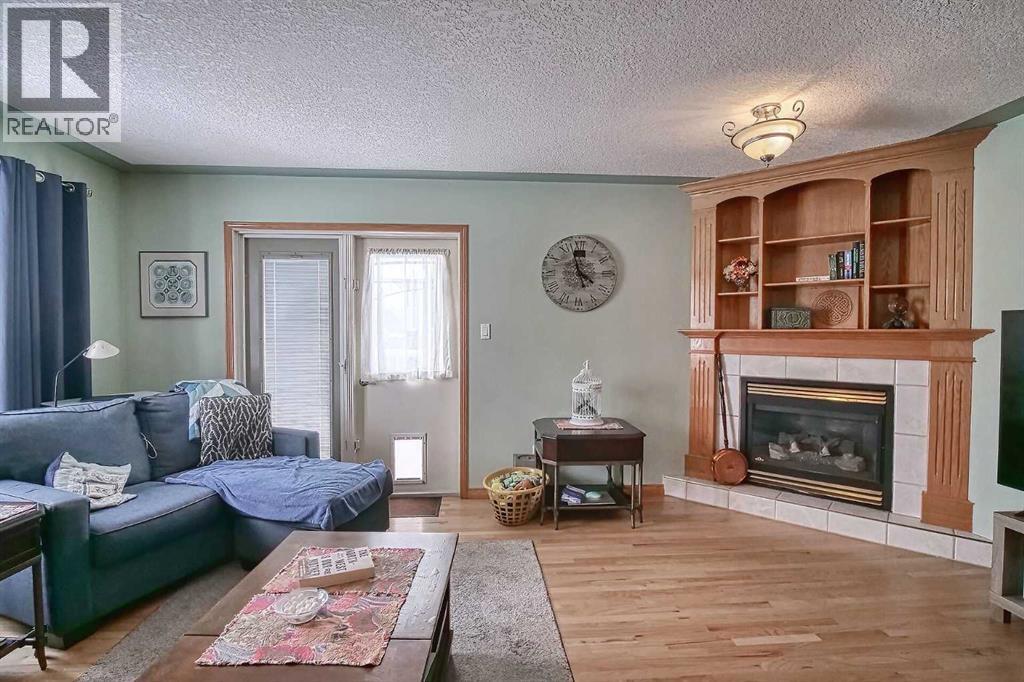 1701 Mossip Avenue, Crossfield, Alberta  T0M 0S0 - Photo 16 - A2289649