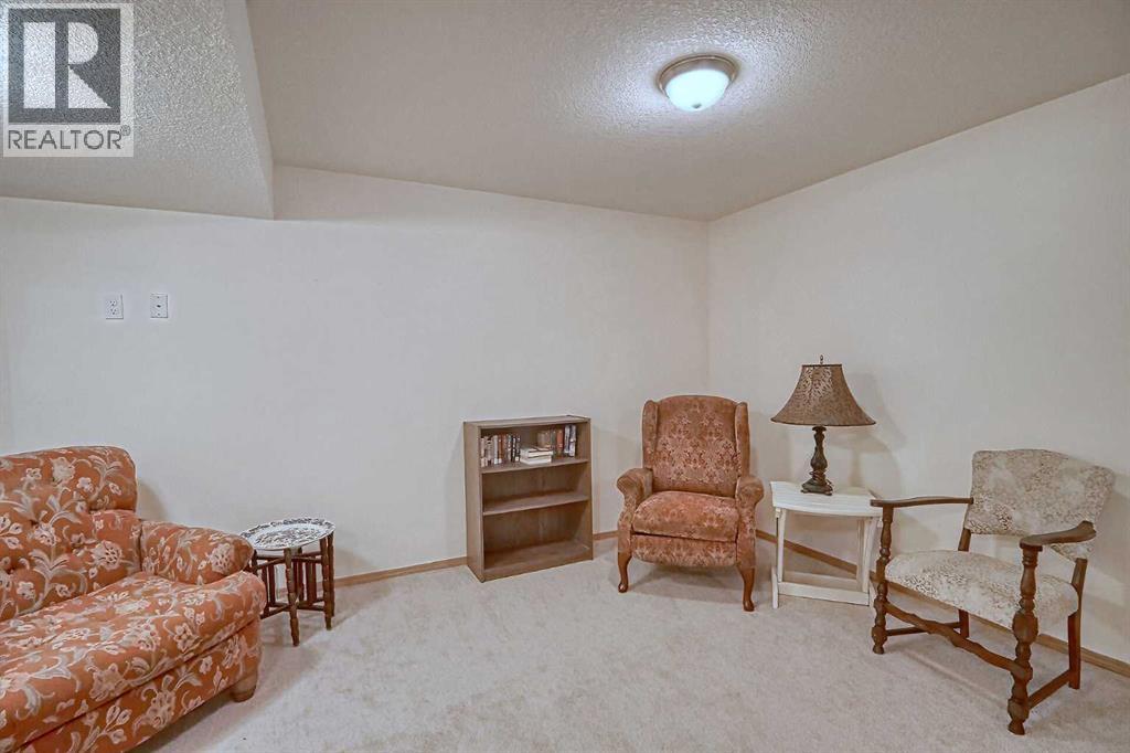 1701 Mossip Avenue, Crossfield, Alberta  T0M 0S0 - Photo 35 - A2289649