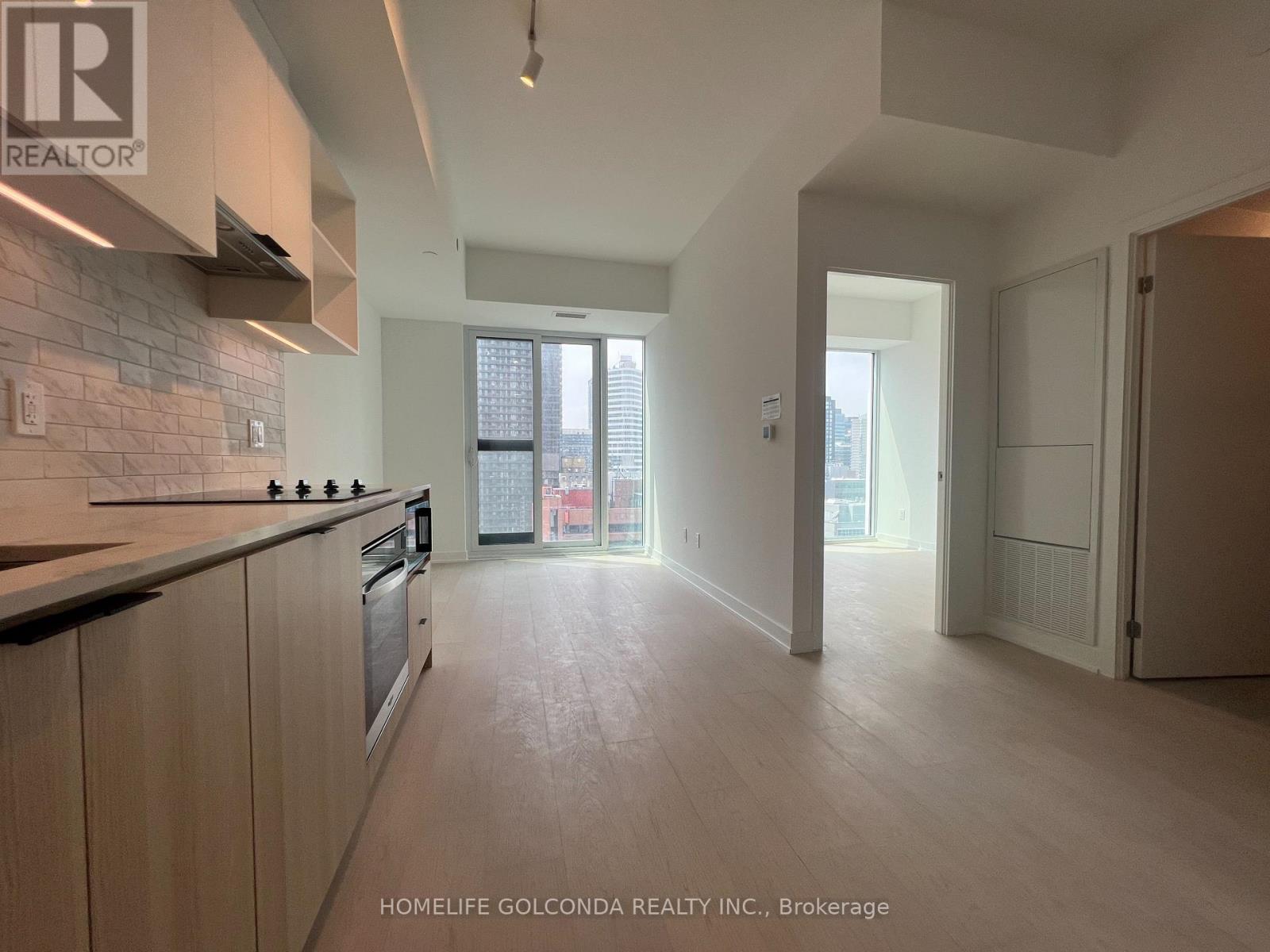 2116 - 252 Church Street, Toronto, Ontario  M5B 0E6 - Photo 2 - C12868910