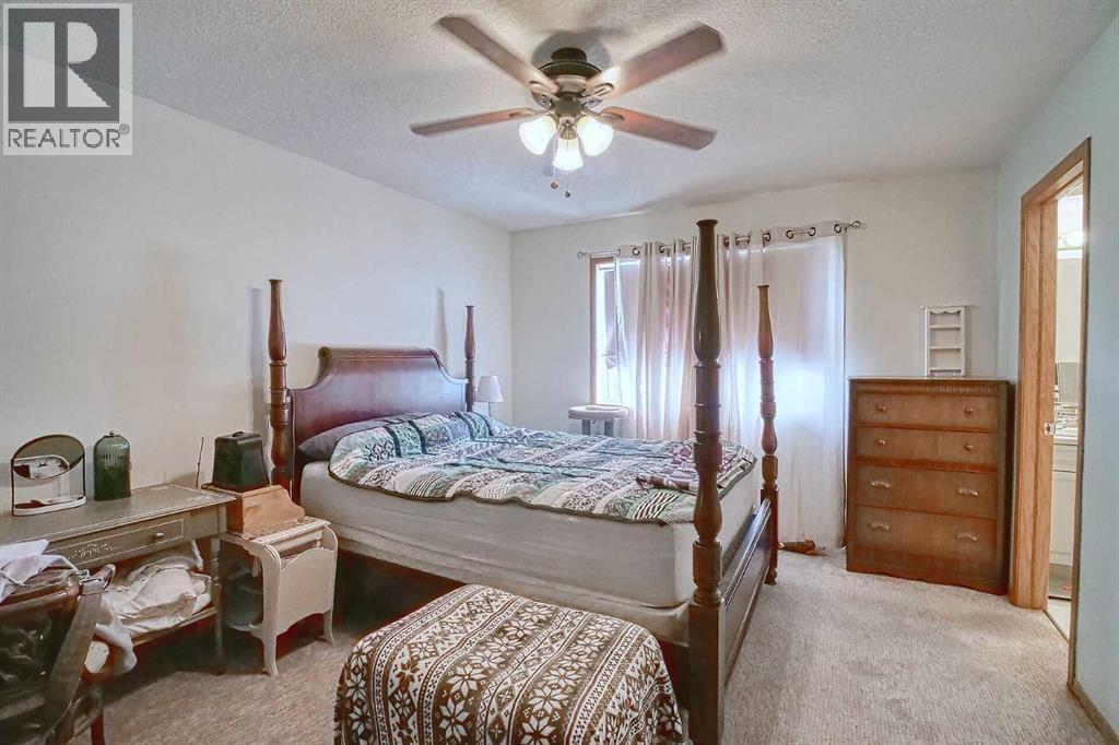 1701 Mossip Avenue, Crossfield, Alberta  T0M 0S0 - Photo 28 - A2289649