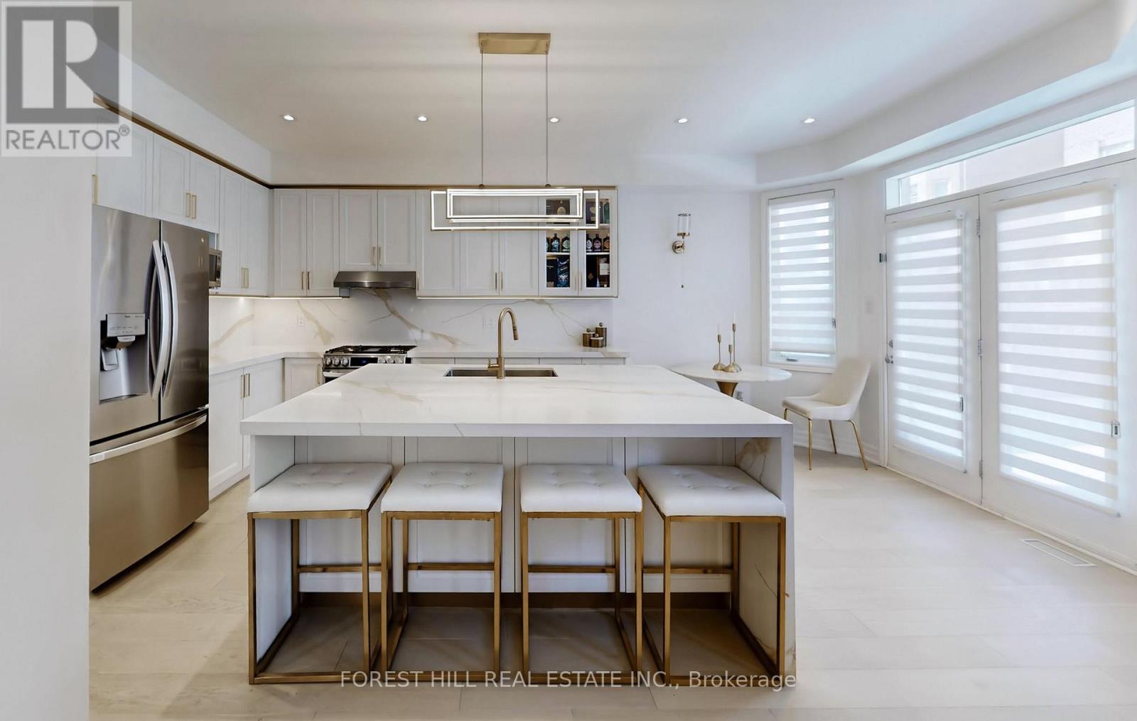 101 RAVINE EDGE DRIVE, Richmond Hill, Ontario