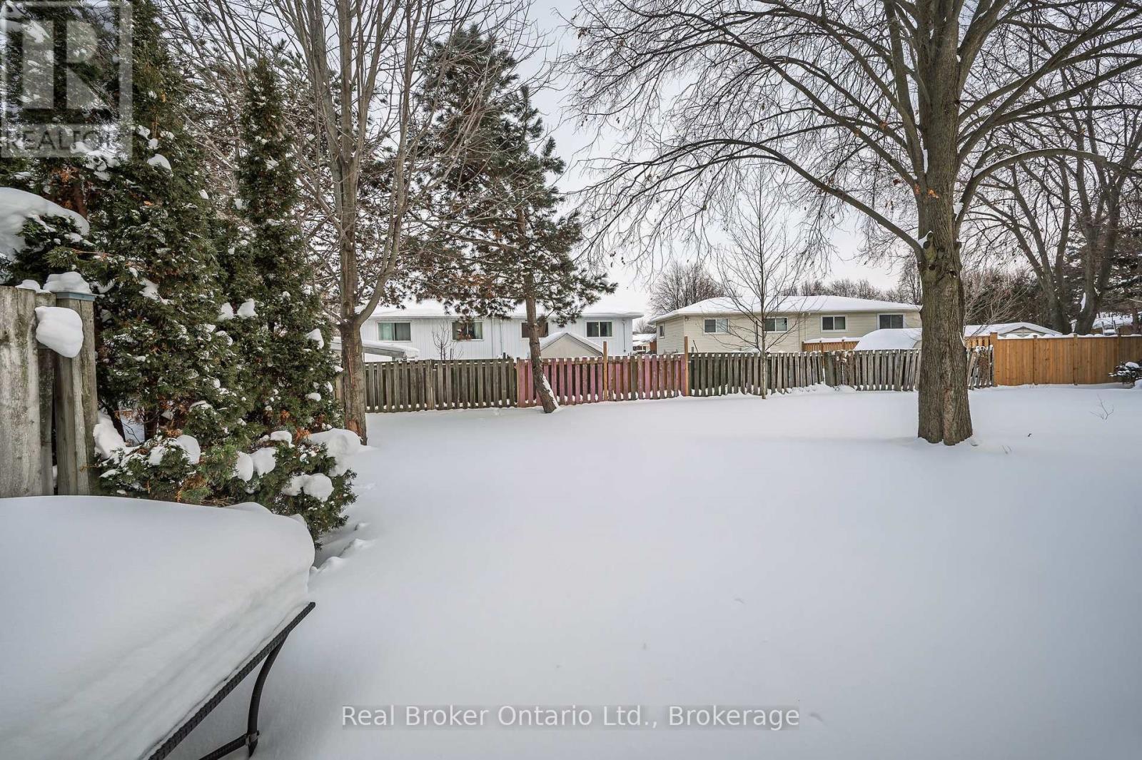 21 - 375 Kingscourt Drive, Waterloo, Ontario  N2K 3N7 - Photo 27 - X12818982