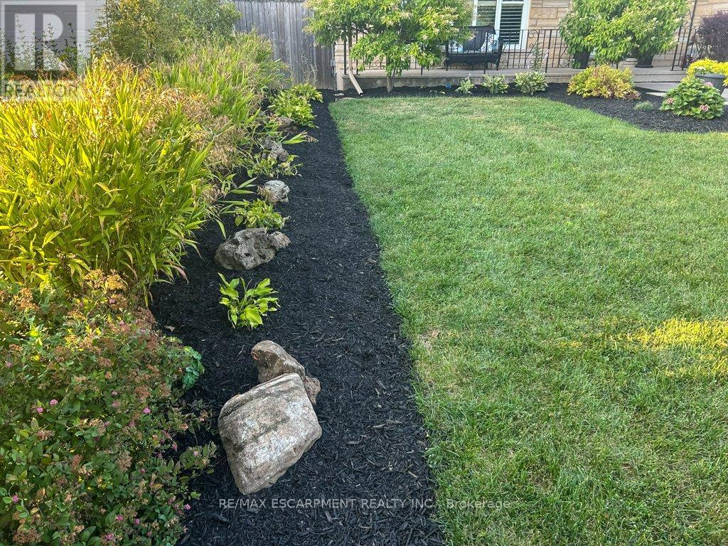 4931 Cameron Avenue, Lincoln, Ontario  L3J 0B9 - Photo 49 - X12895642