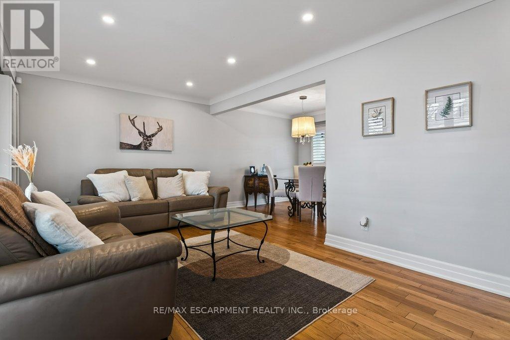 4931 Cameron Avenue, Lincoln, Ontario  L3J 0B9 - Photo 5 - X12895642