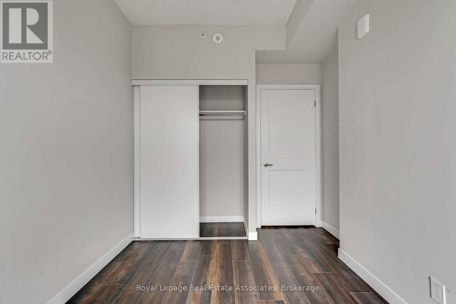 1702 - 15 Queen Street S, Hamilton, Ontario  L8P 0C6 - Photo 18 - X12895652