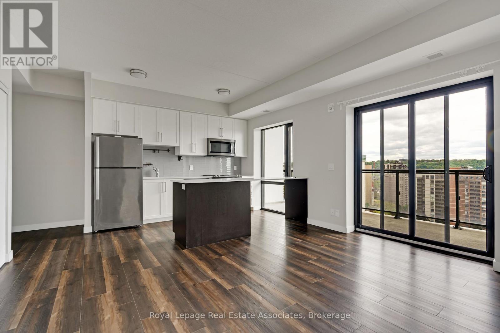 1702 - 15 Queen Street S, Hamilton, Ontario  L8P 0C6 - Photo 8 - X12895652