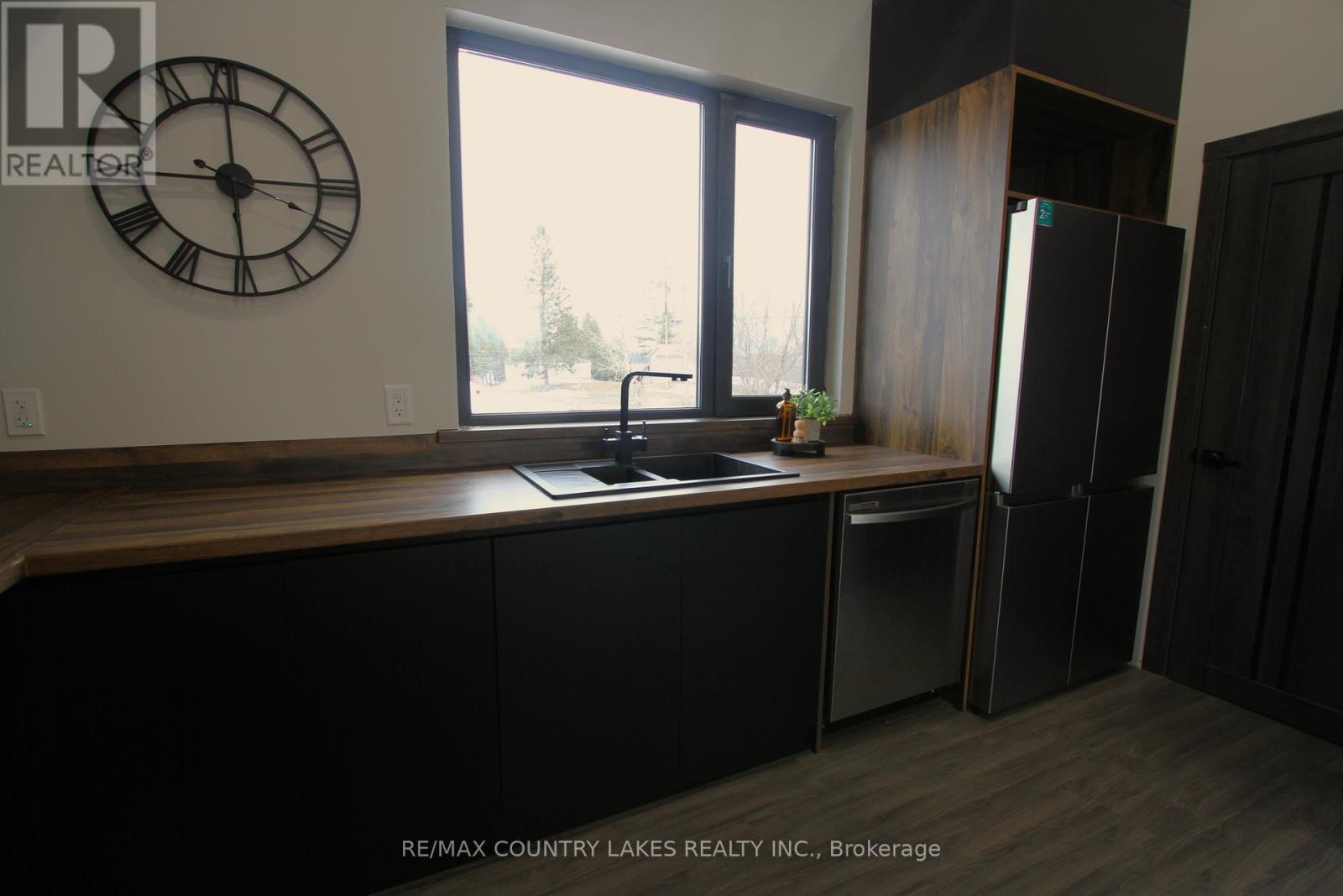 264 Mcguire Beach Road, Kawartha Lakes (Carden), Ontario  K0M 2B0 - Photo 14 - X12895662