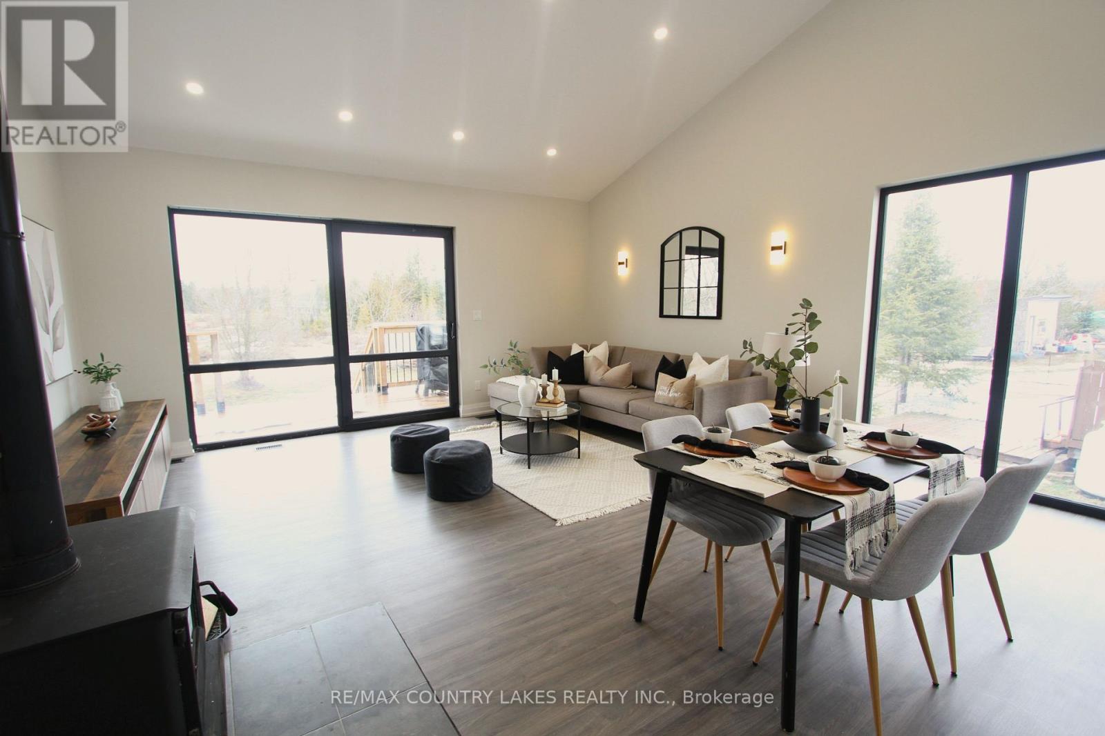 264 Mcguire Beach Road, Kawartha Lakes (Carden), Ontario  K0M 2B0 - Photo 18 - X12895662