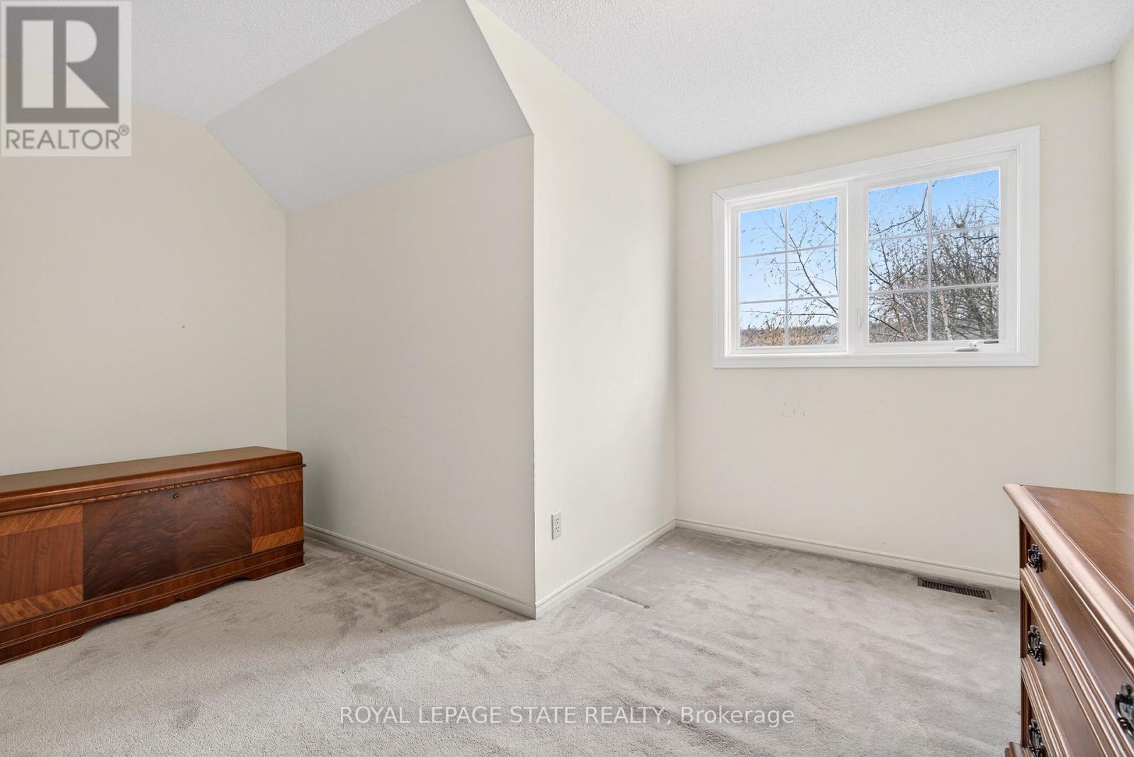 133 Central Avenue, Grimsby, Ontario  L3M 4Z3 - Photo 40 - X12895758