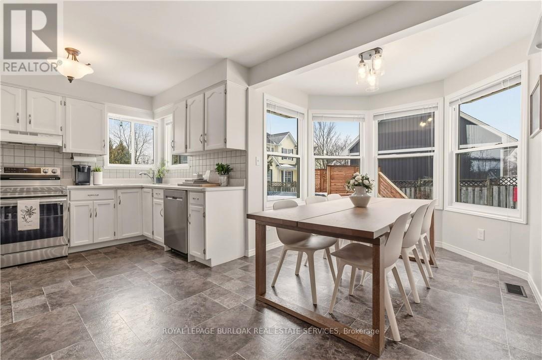 113 Edward Court, West Lincoln, Ontario  L0R 2A0 - Photo 15 - X12895810