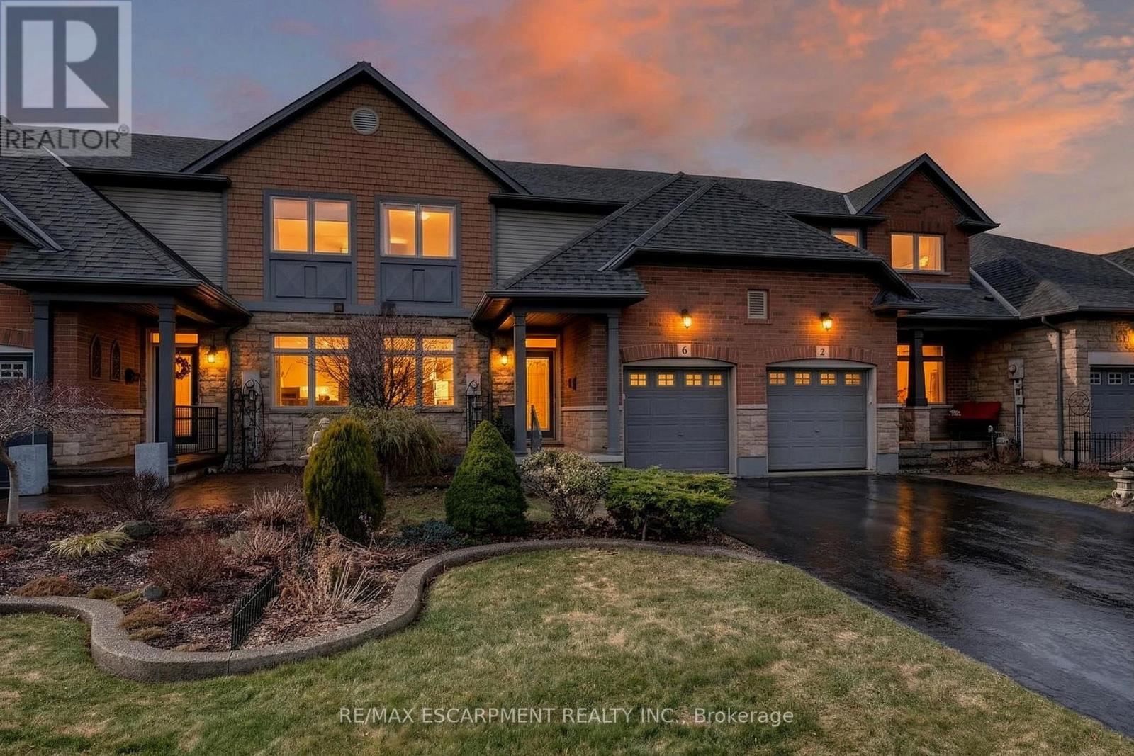 6 CONRAD PLACE, Grimsby, Ontario