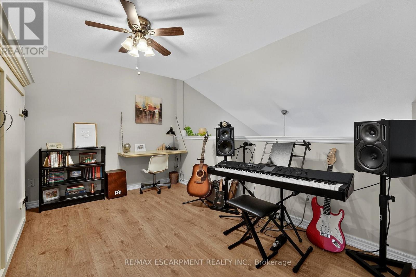 6 Conrad Place, Grimsby, Ontario  L3M 5S5 - Photo 27 - X12895874