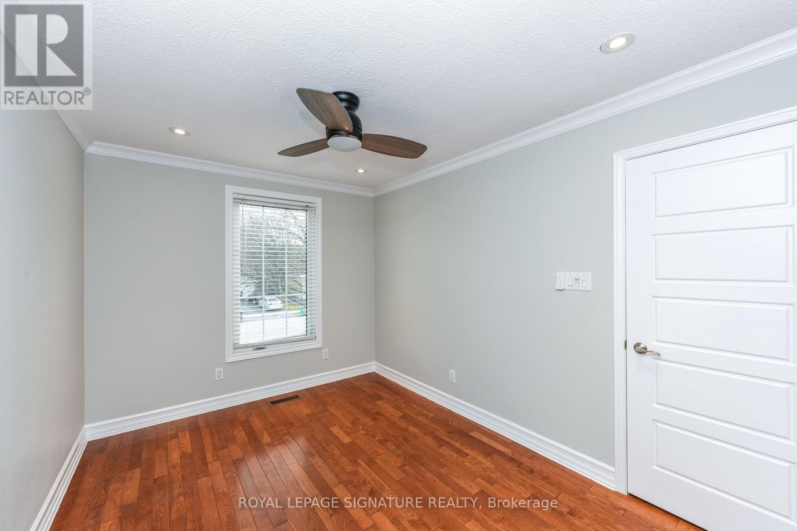 Upper Level - 3162 Folkway Drive, Mississauga, Ontario  L5L 2A3 - Photo 25 - W12895142