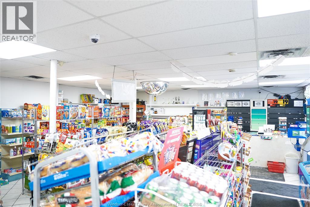 1086-1090 Felix, Windsor, Ontario  N9C 3L5 - Photo 14 - 26005637