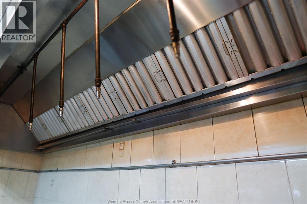 1086-1090 Felix, Windsor, Ontario  N9C 3L5 - Photo 21 - 26005637