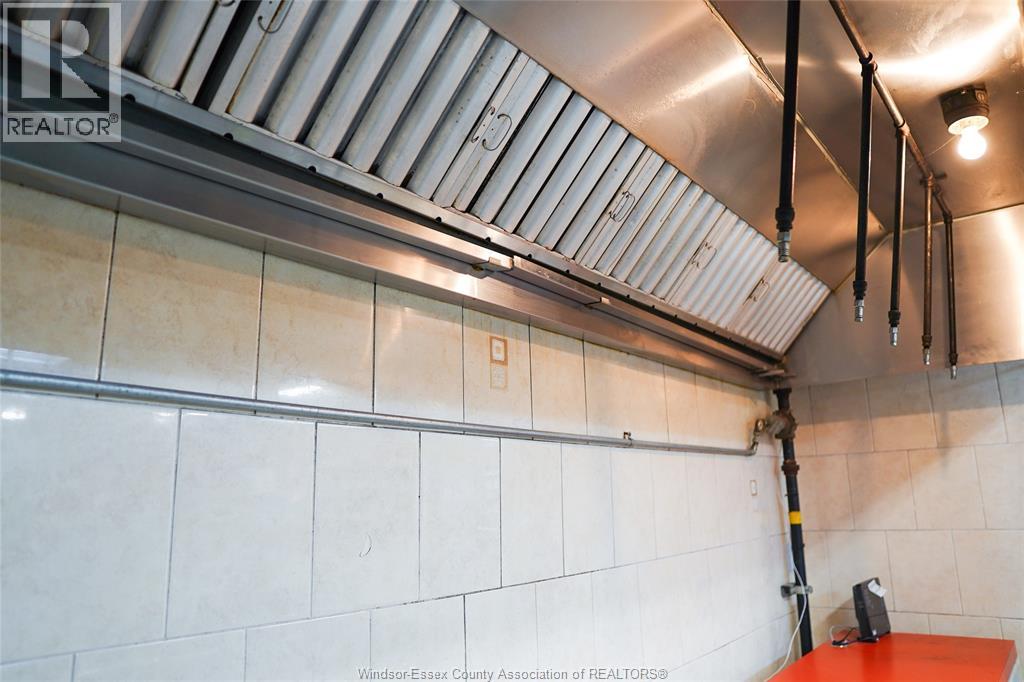 1086-1090 Felix, Windsor, Ontario  N9C 3L5 - Photo 22 - 26005637