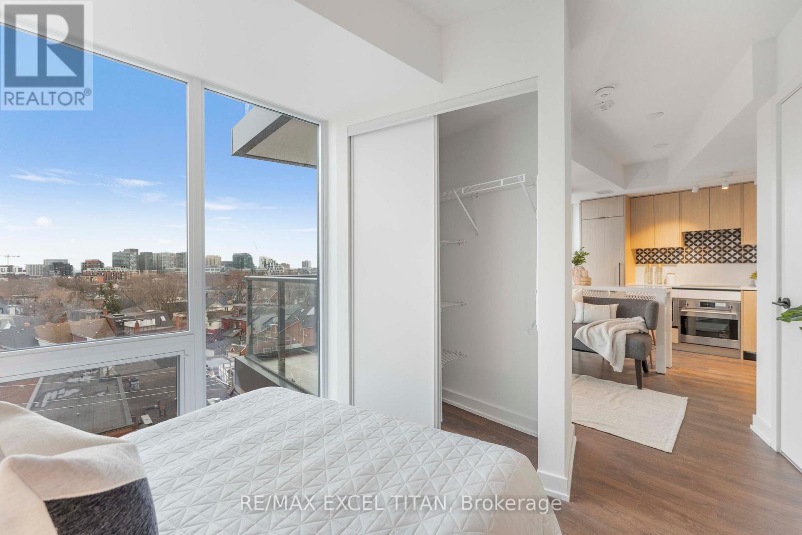 703 - 5 Lakeview Avenue, Toronto, Ontario  M6J 0H3 - Photo 17 - C12895656