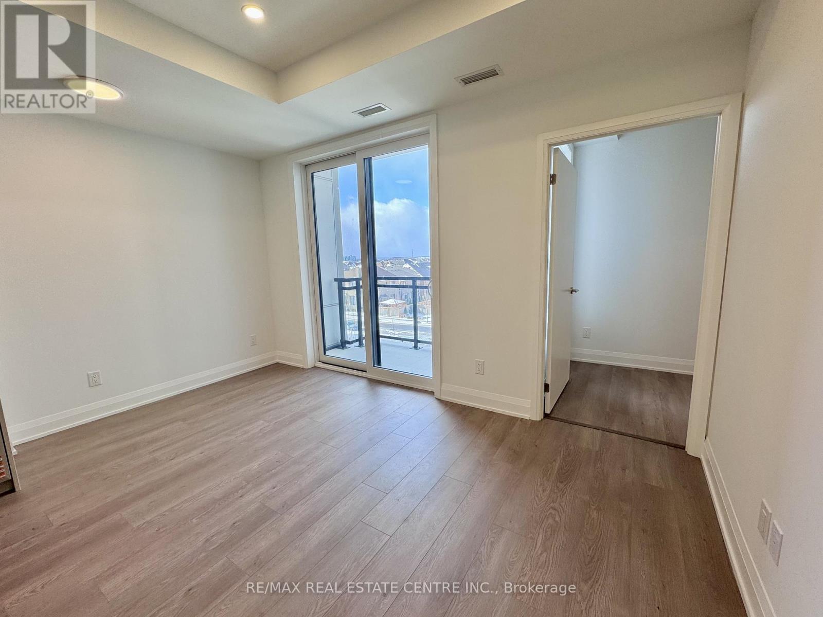 407 - 3250 Carding Mill Trail, Oakville, Ontario  L6M 5T3 - Photo 15 - W12894352